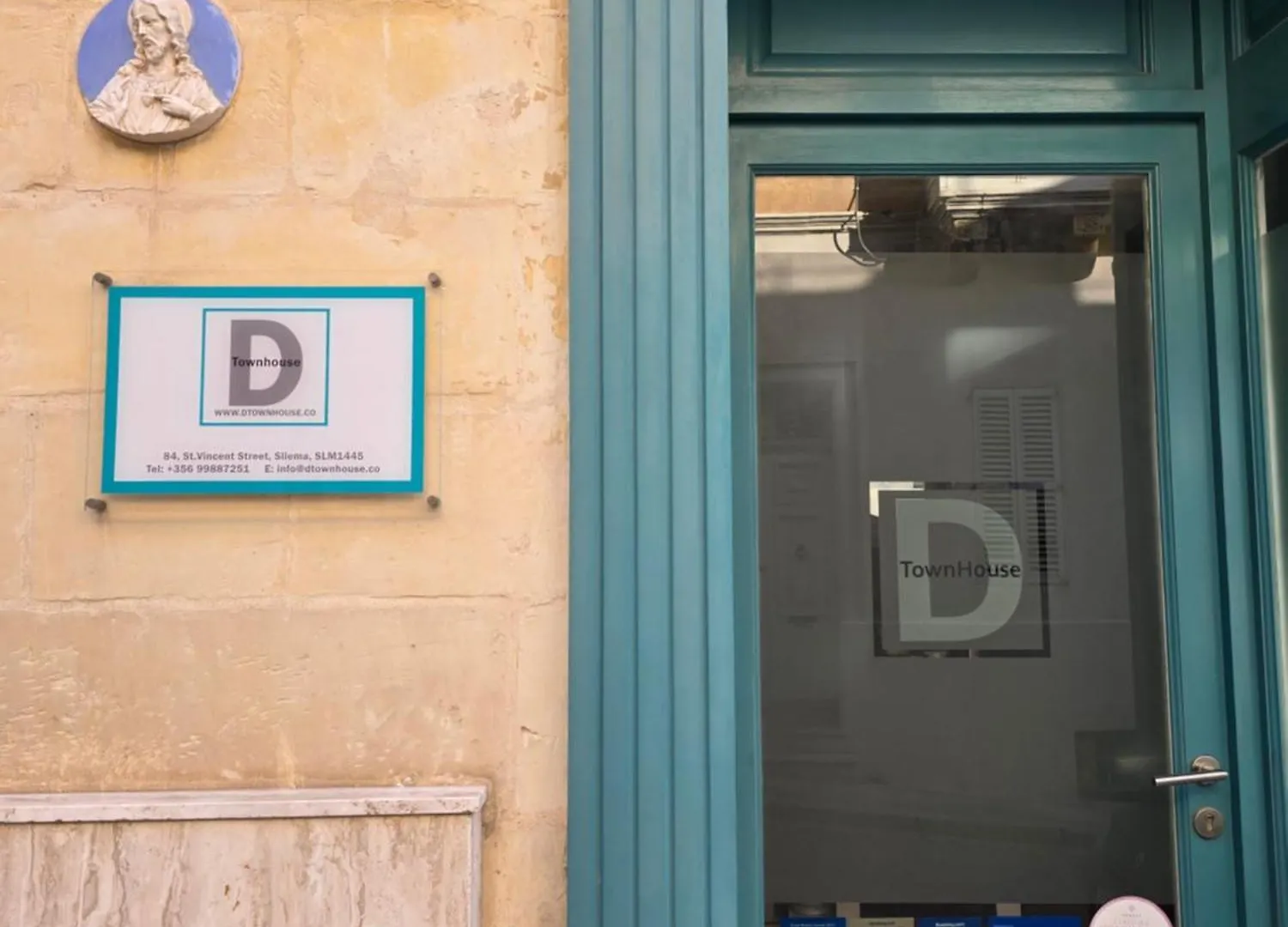 D Townhouse Boutique Suites Sliema
