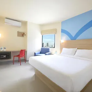 Hop Aseana Manila 3* Paranaque City